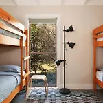 The Paddock - A Modern Coastal Barn