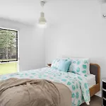 Sunnyside Up - Where Coastal Breezes Meet Country Charm, Minutes From Berry And Seven Mile Beach