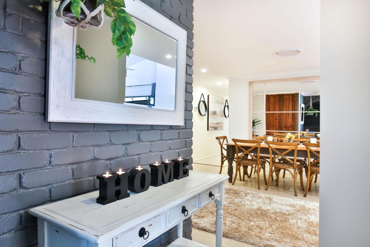 Holiday home Mulberry House - Pet Friendly With Swimming Pool *
