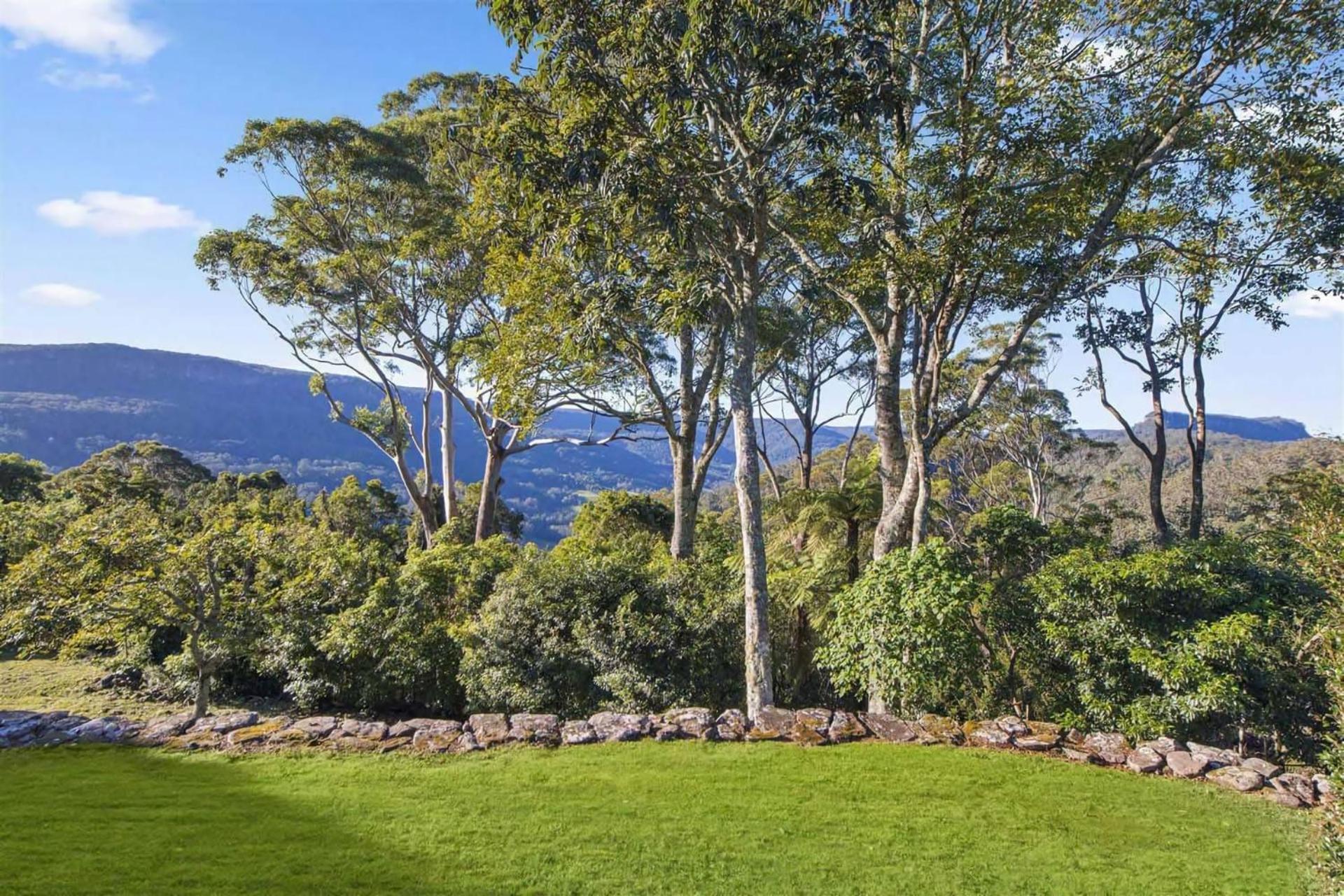 Rayfields, Berry Holiday home