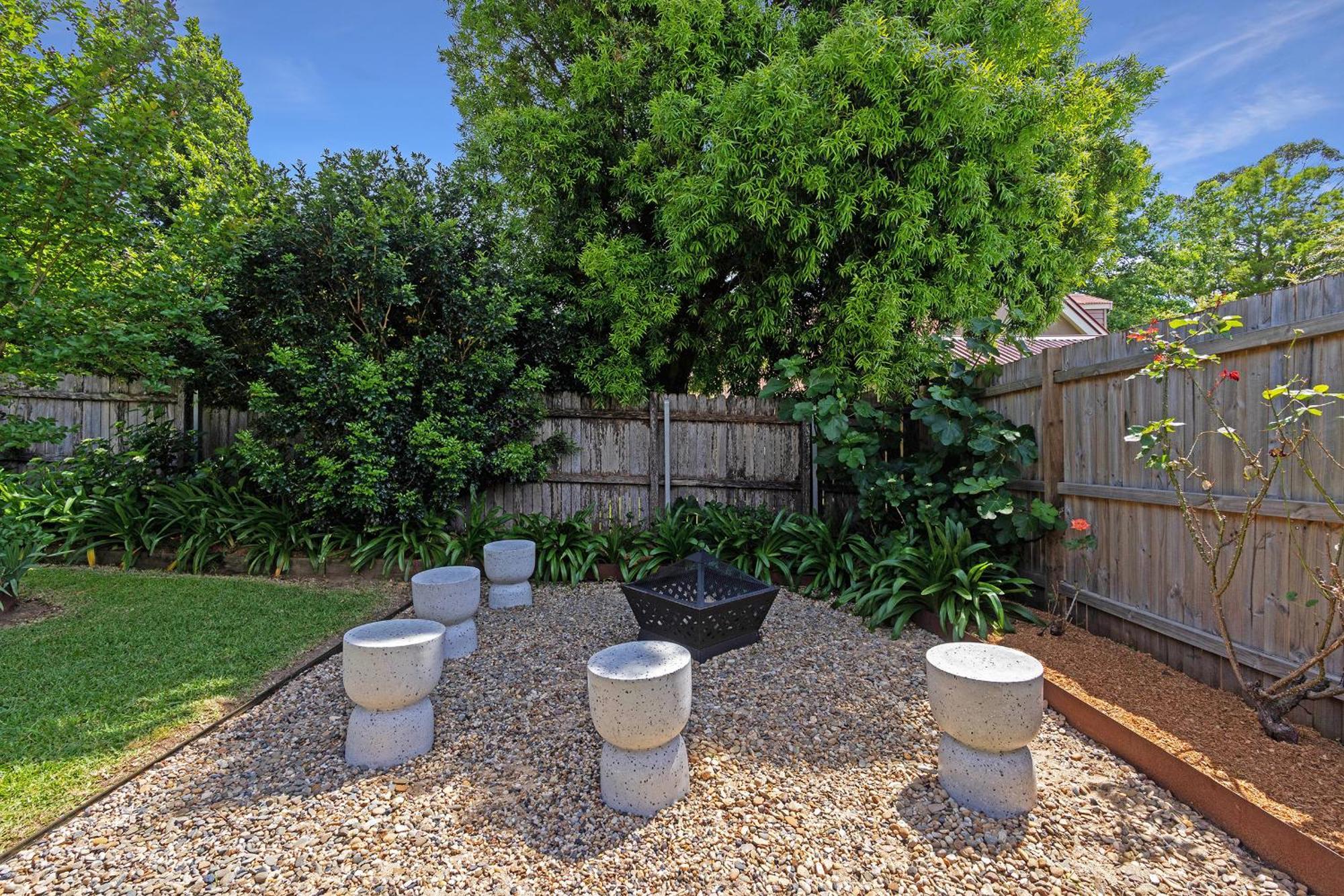 Holiday home Queenberry - Jacuzzi, Village Location & 10 Mins To Berry