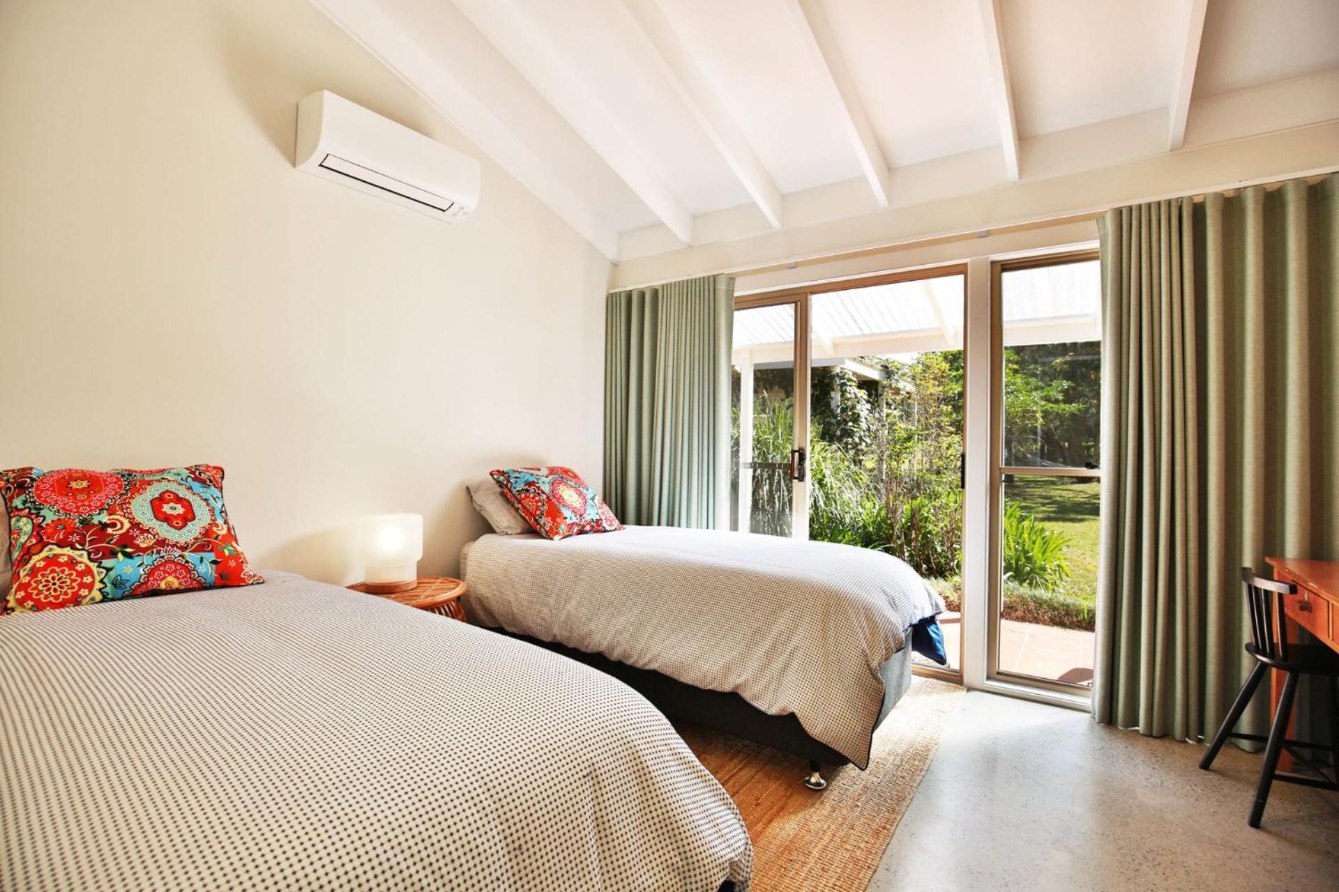 Holiday home The Paddock - A Modern Coastal Barn *
