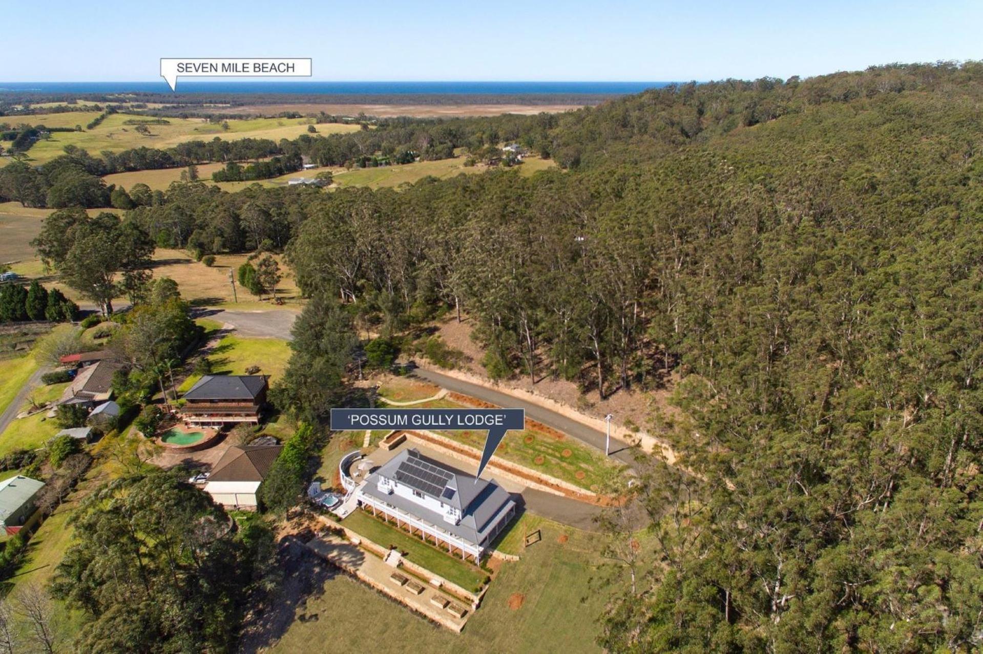 Possum Gully - 2 Nights, Get The 3rd Night Free Holiday home