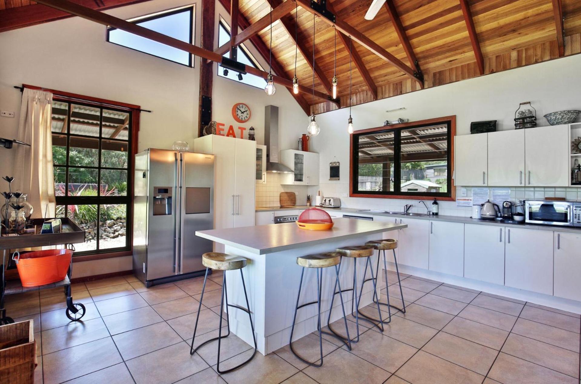 Amaroo House - Glorious Views Holiday home Berry