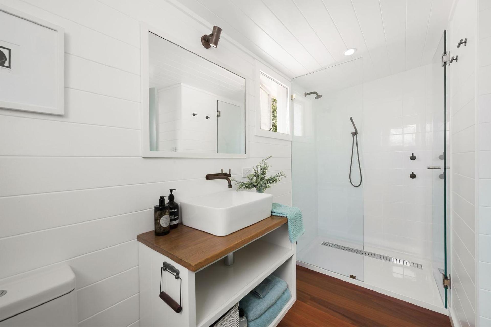 Fremily - Charming White Holiday home Berry