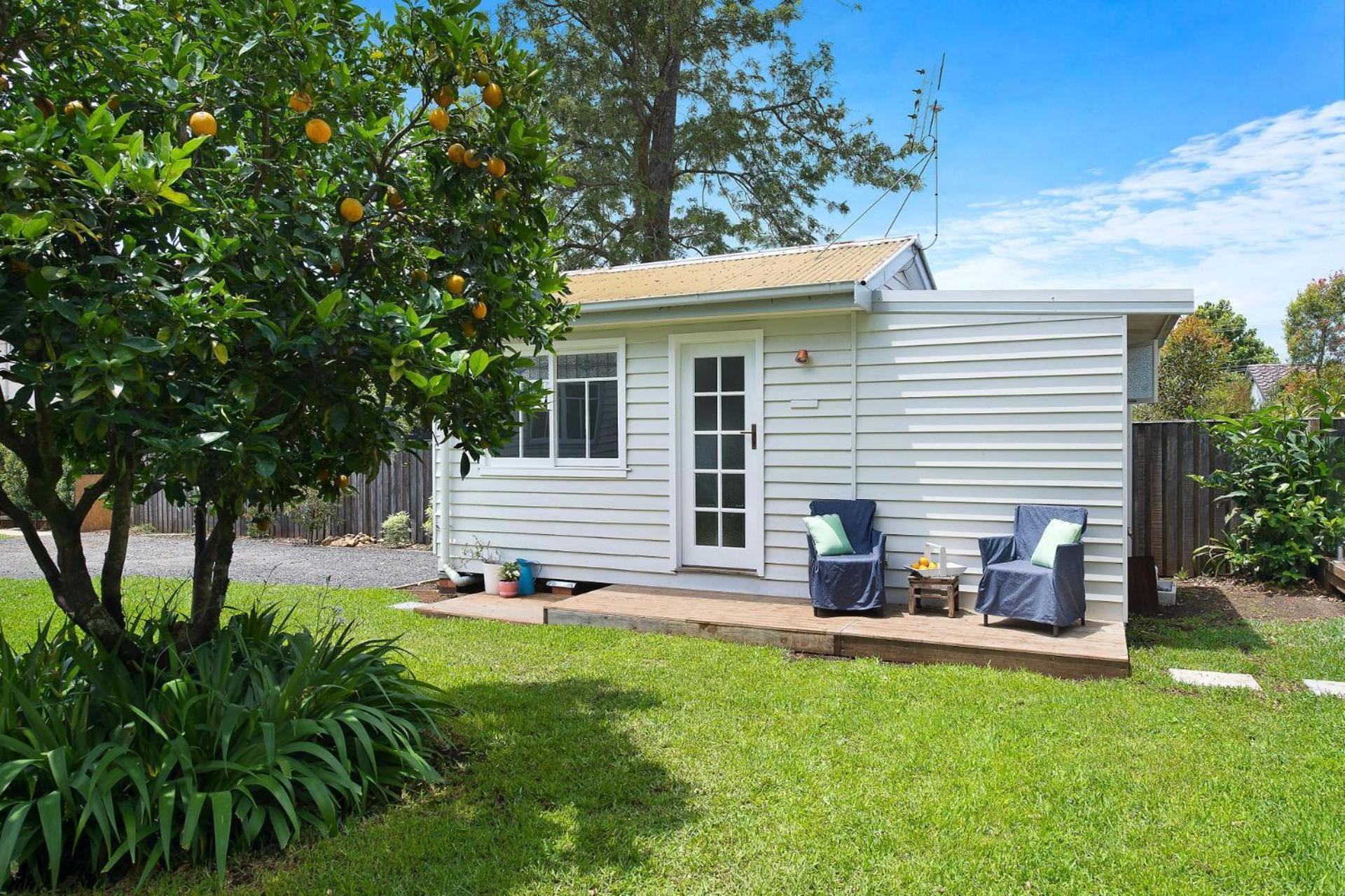 Fremily - Charming White Holiday home Berry