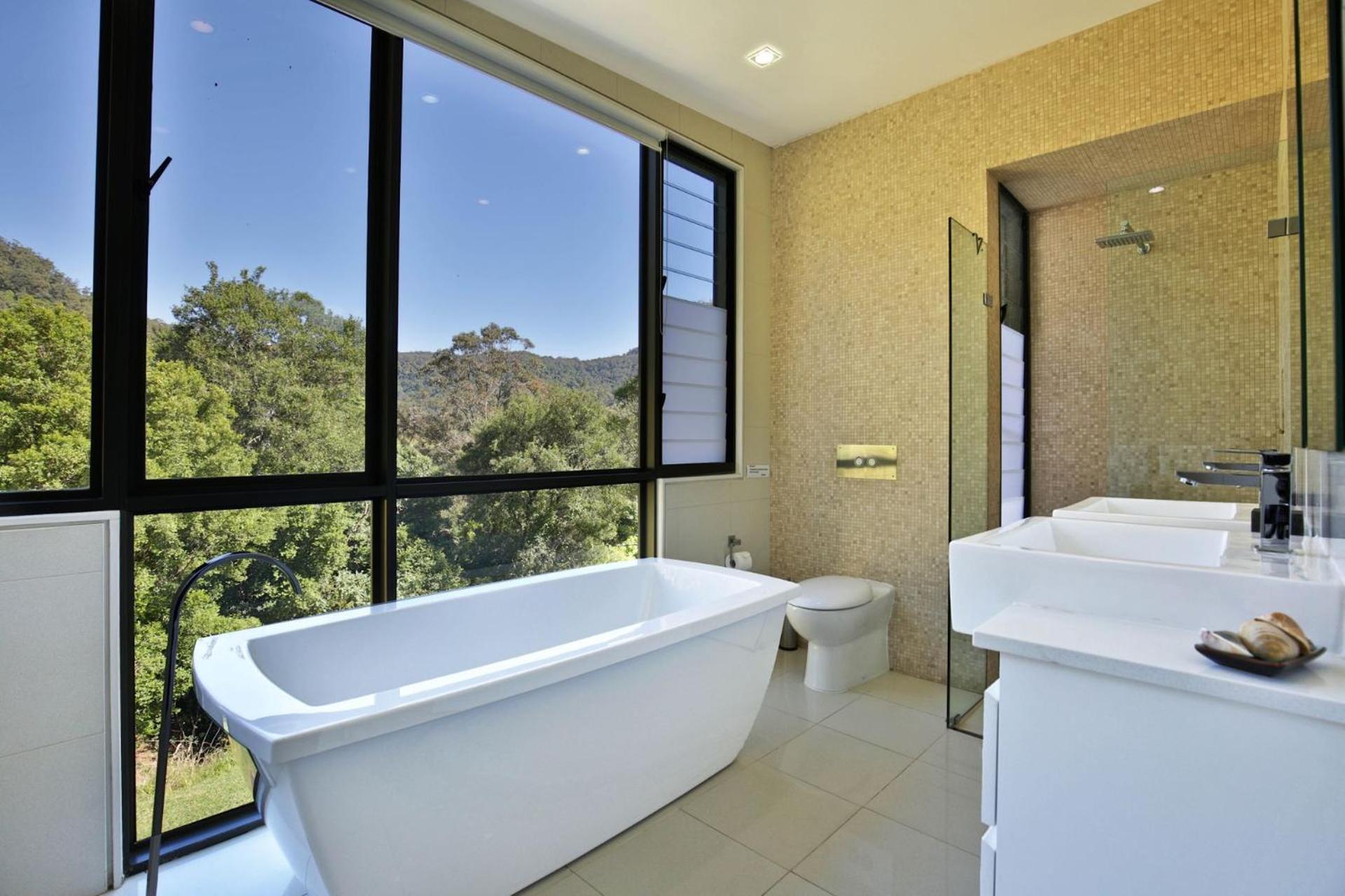 Alluvium - Luxury In The Country *