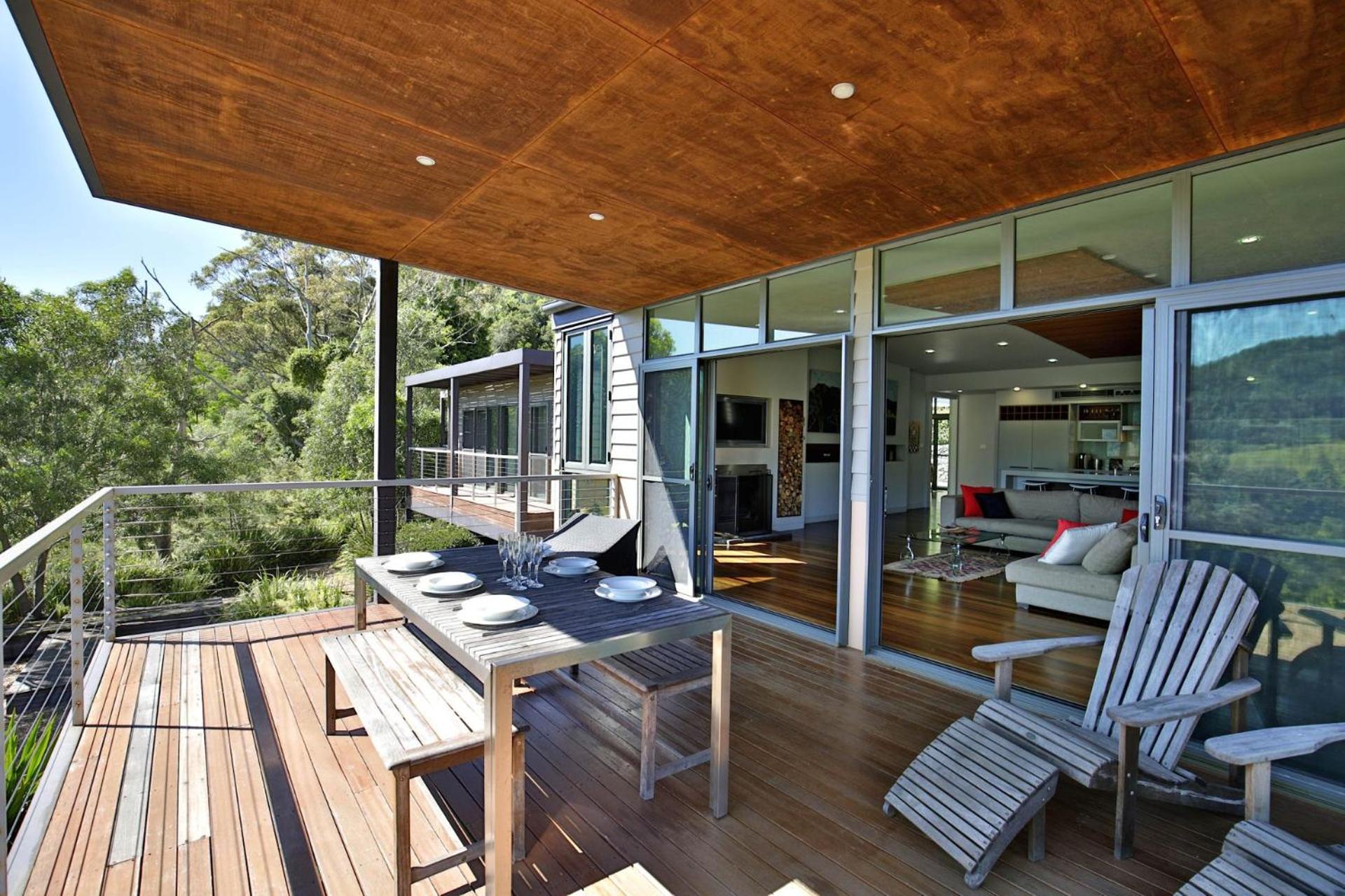 Alluvium - Luxury In The Country *
