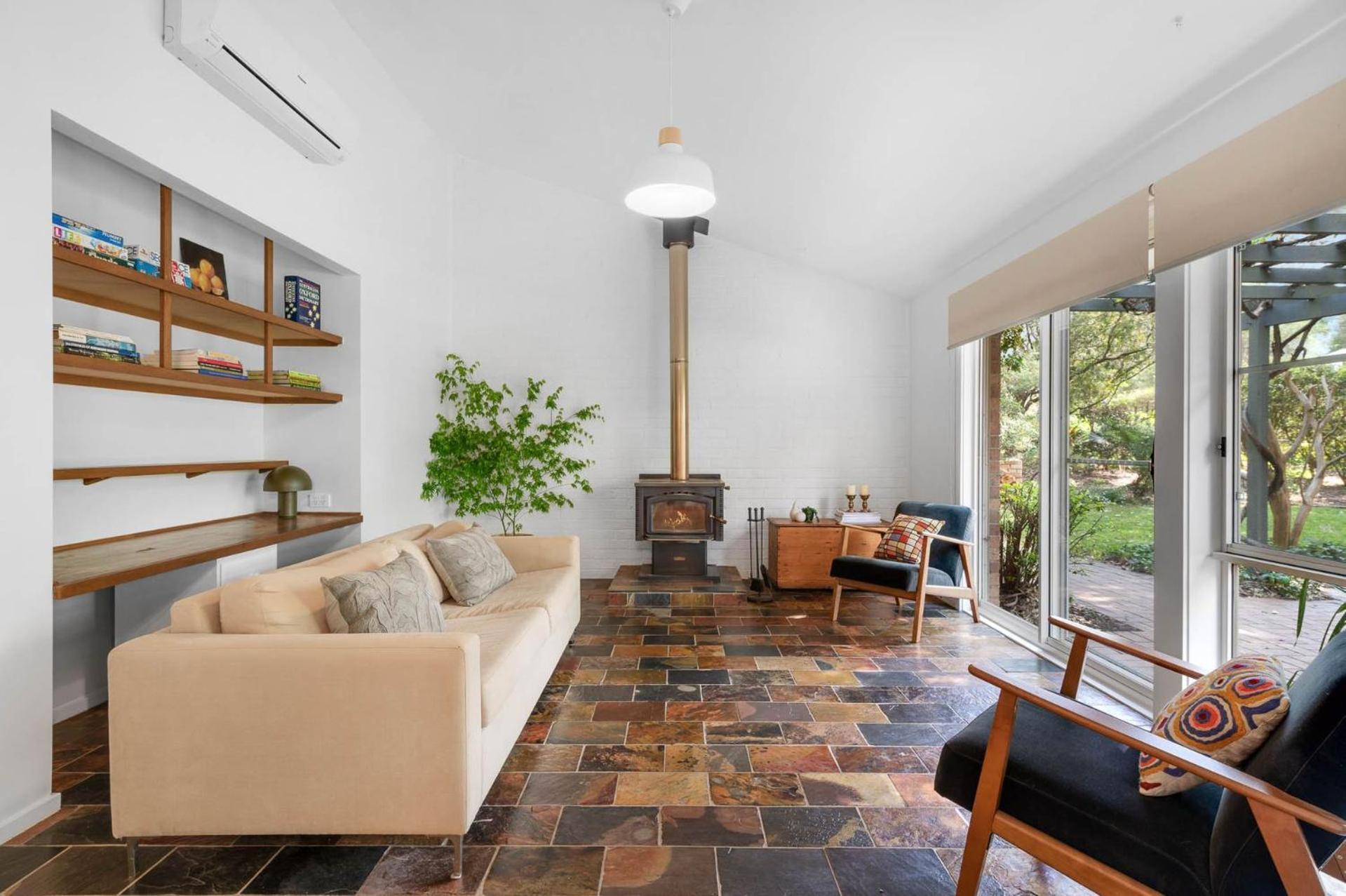 Elmwood - A Lush 1 Acre Getaway Minutes From The Heart Of