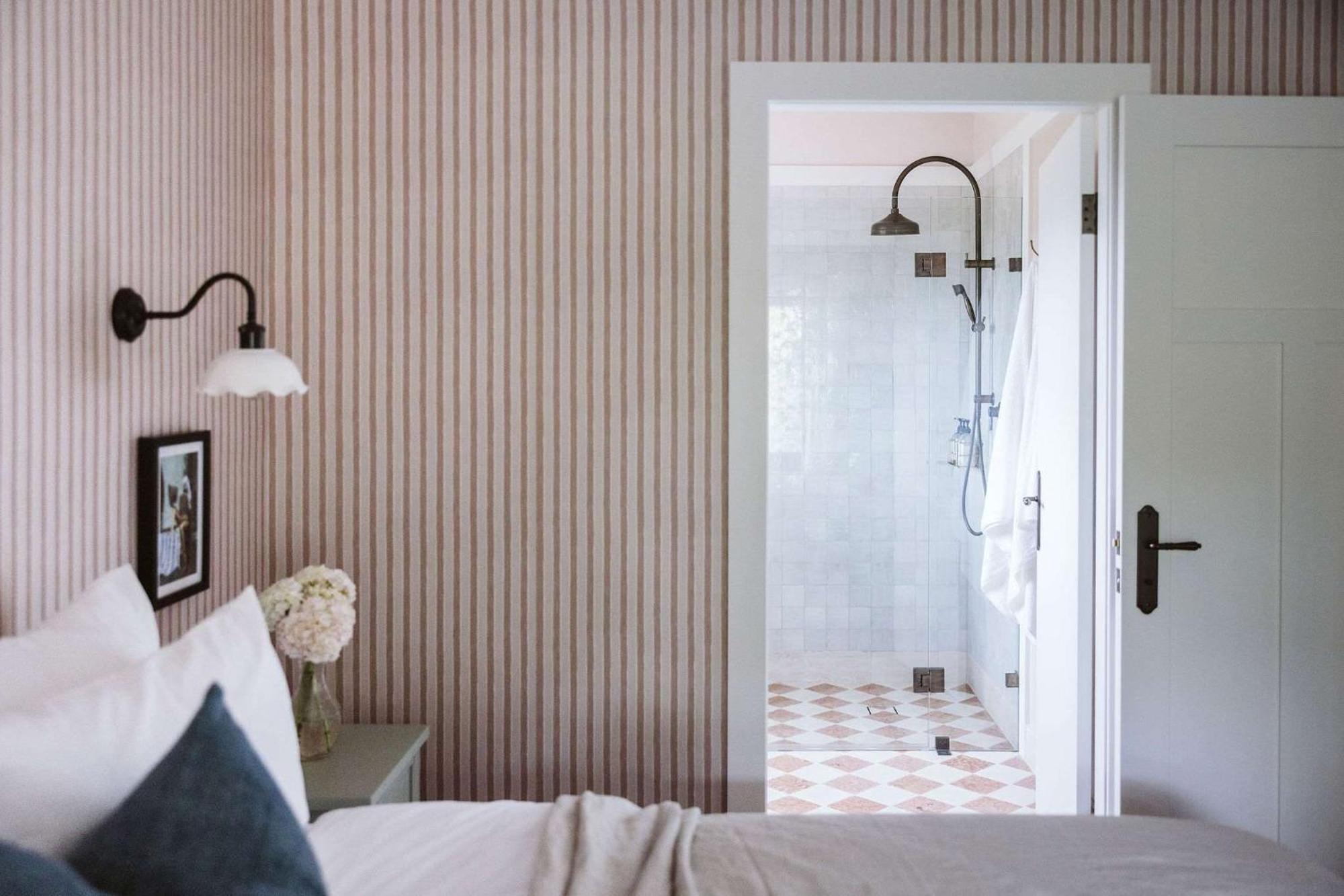 Moraea Farm, - By Linnaeus Collection Holiday home *