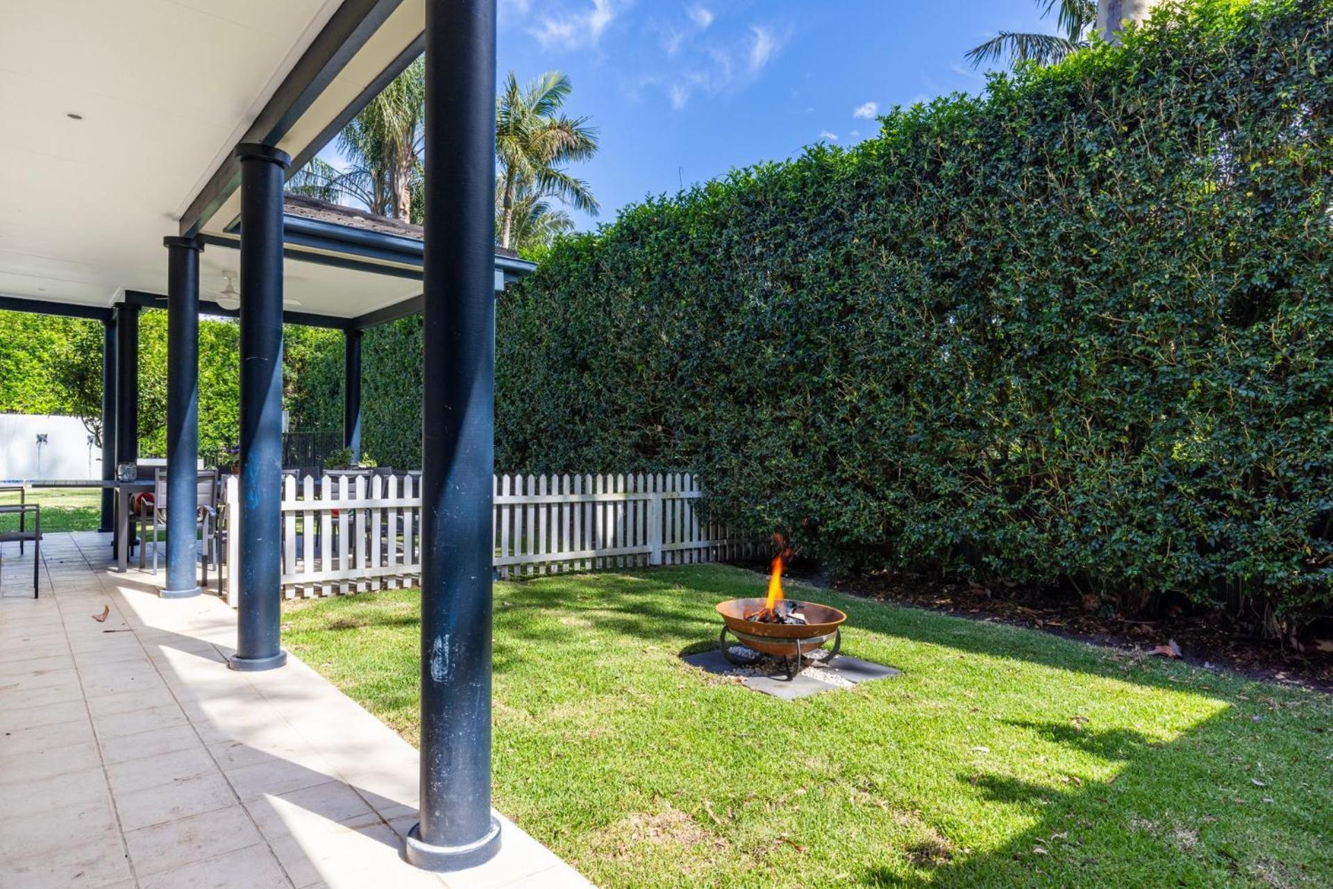 Holiday home Jasmine House - Pet Friendly With Swimming Pool *
