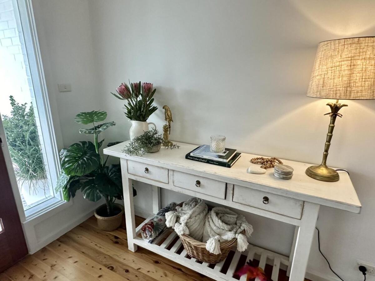 Luxberry House - In The Heart Of Holiday home Berry