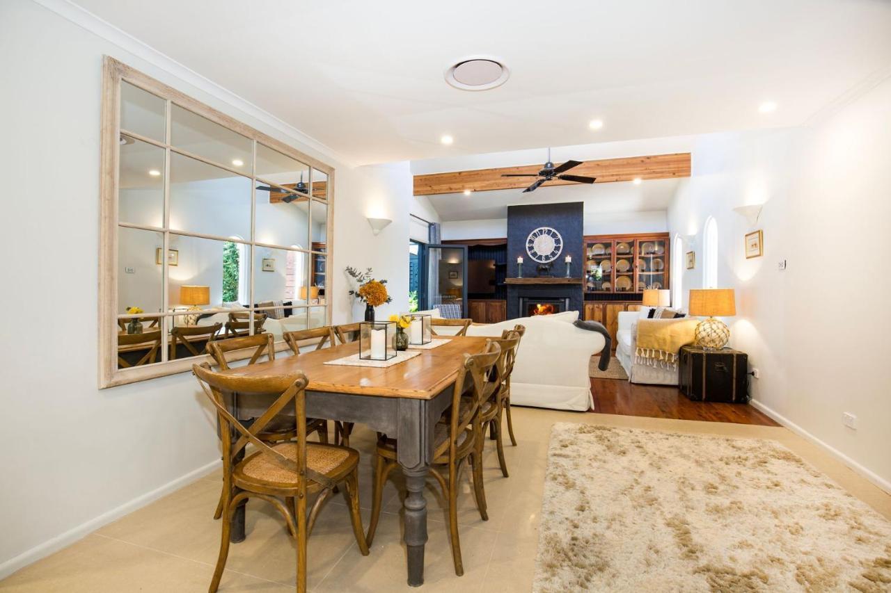 Mulberry House - Pet Friendly With Swimming Pool Holiday home Berry