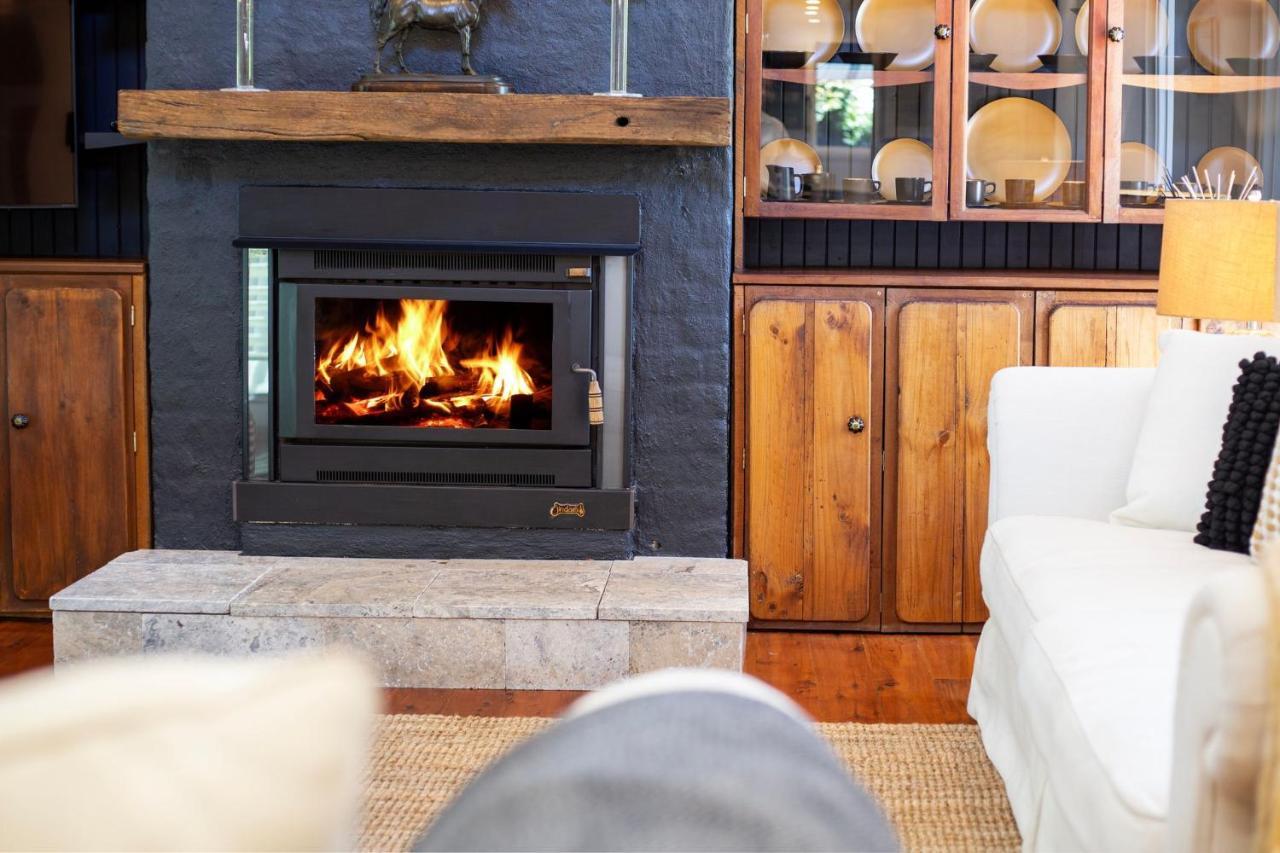 Mulberry House - Pet Friendly With Swimming Pool Holiday home Berry