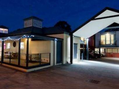 Village Boutique 4*